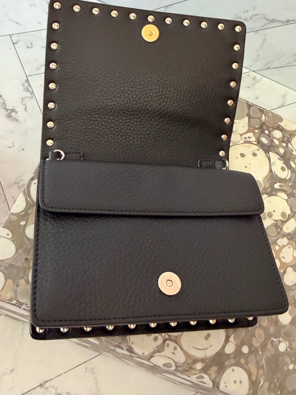 Valentino ROCKSTUD BLACK Leather Crossbody - Picture 9 of 11
